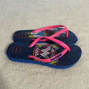 Havaianas DC Comics Wonder Woman Flip Flops US 2 Youth EU 33/34